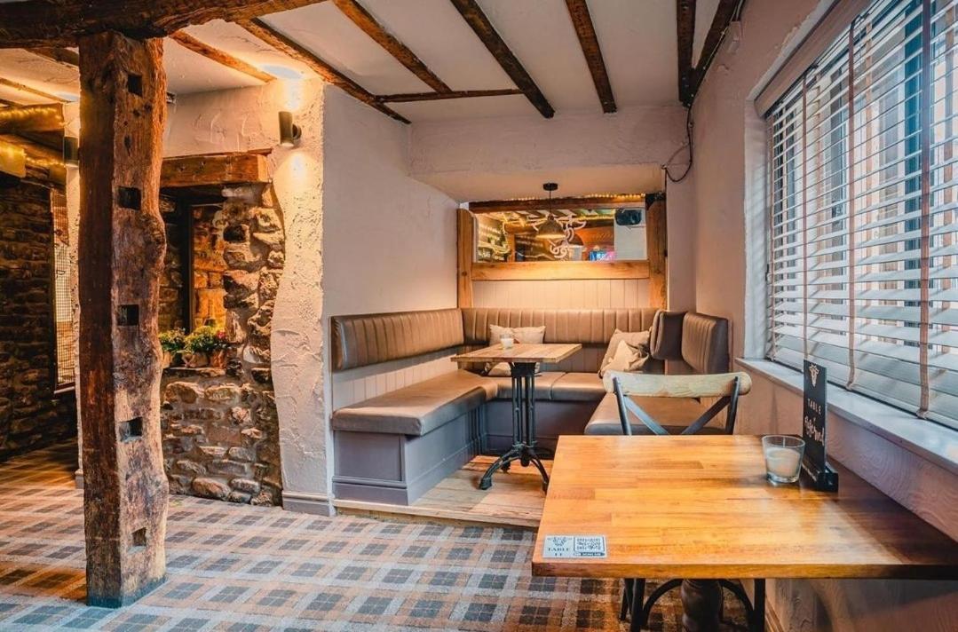 Lovely 1-Bed Loft In Newport Exterior foto